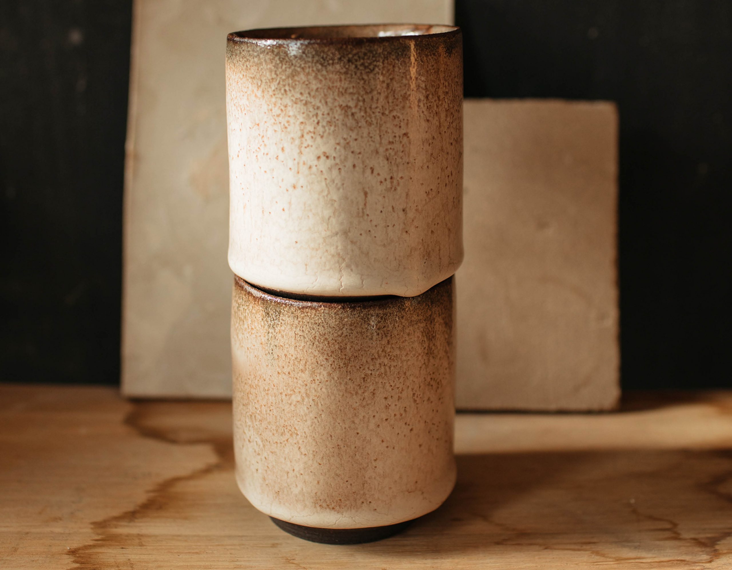 Carafe with two cups - Image 3